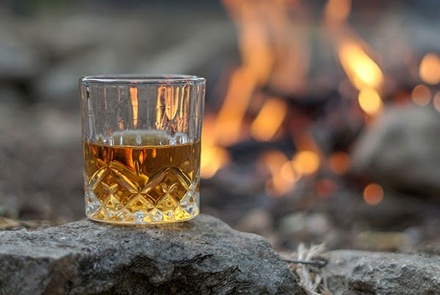Whiskey Vs Bourbon Vs Scotch…What’s The Difference?