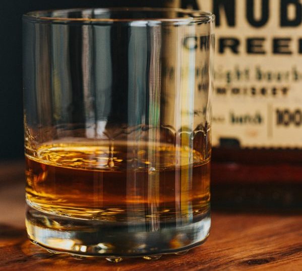 5. straight bourbon whiskey knob creek by nathan-dumlao-unsplash